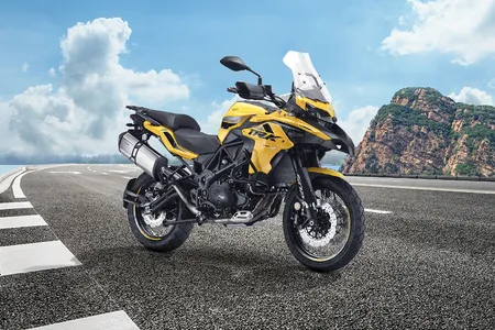 Benelli TRK 502 image